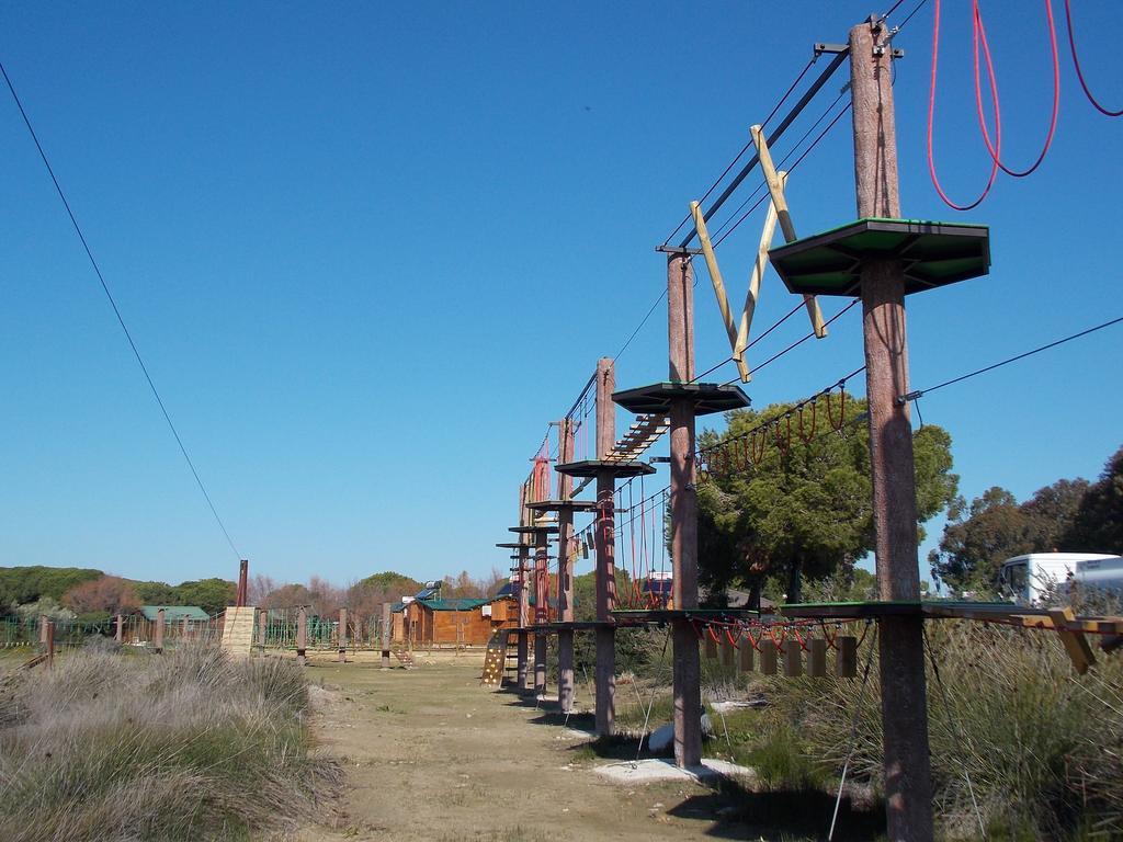 Alojamiento Rural Coto De La Isleta El Puerto de Santa Maria Luaran gambar